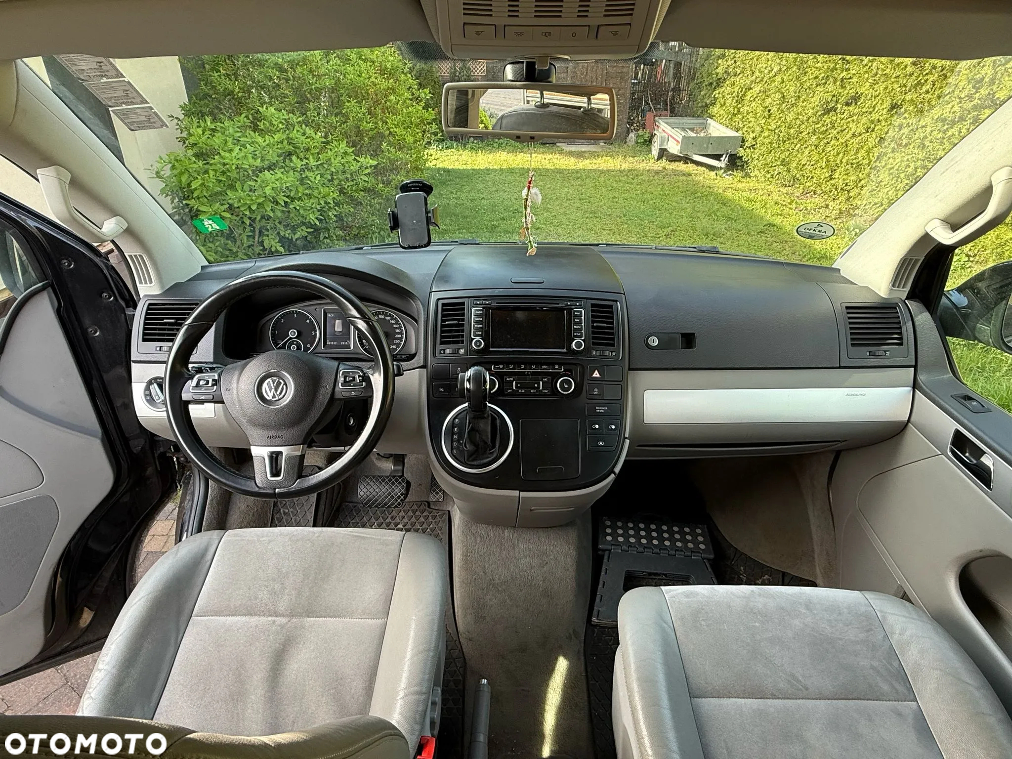 Volkswagen Multivan - 4