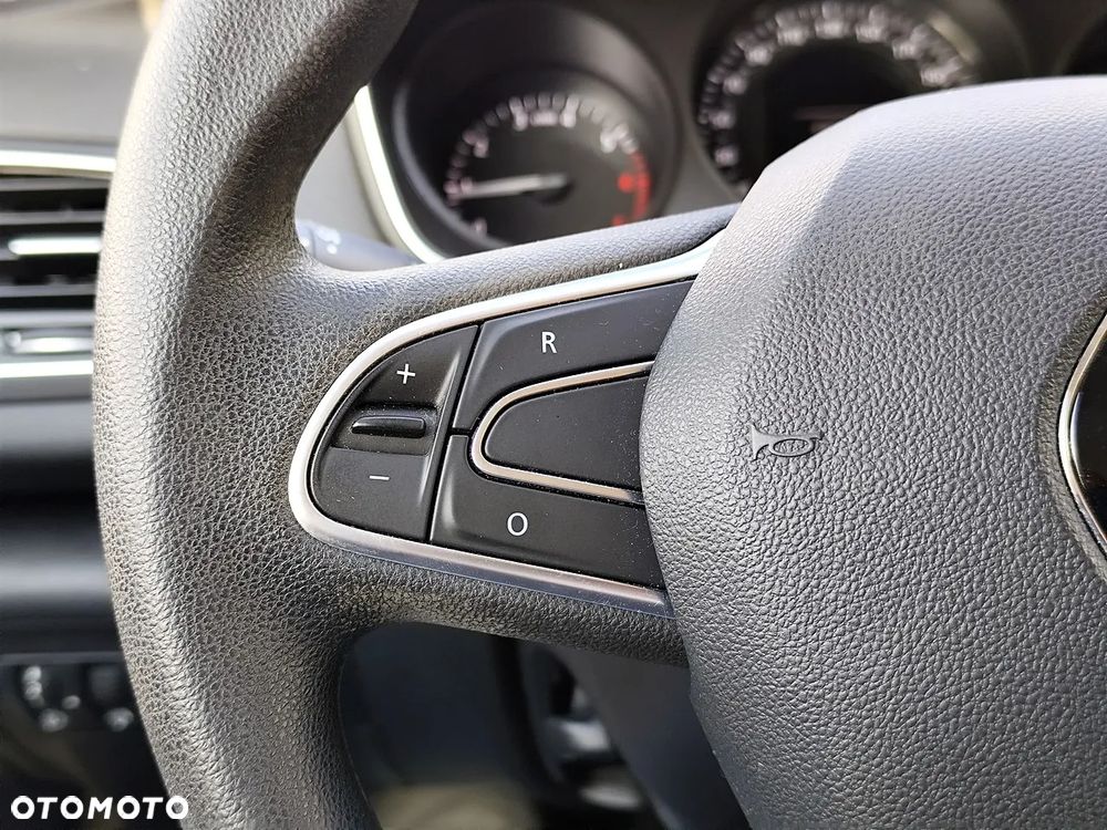 Renault Megane 1.2 Energy TCe Life - 16