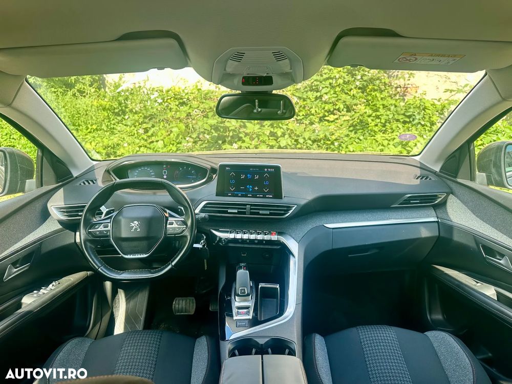 Peugeot 3008 - 10