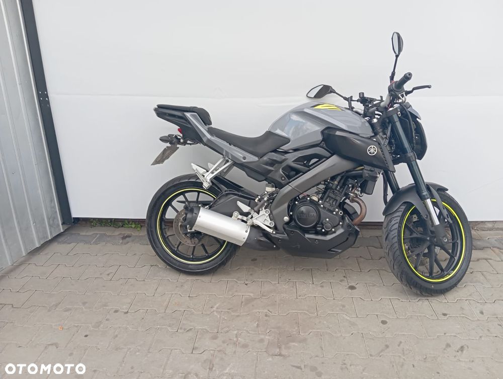 Yamaha MT - 2