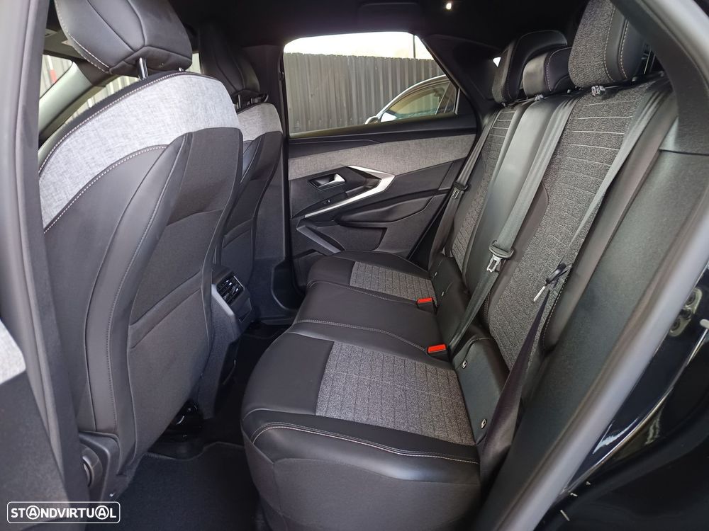 Peugeot 3008 1.2 Hybrid Allure Pack e-DCS6 - 37