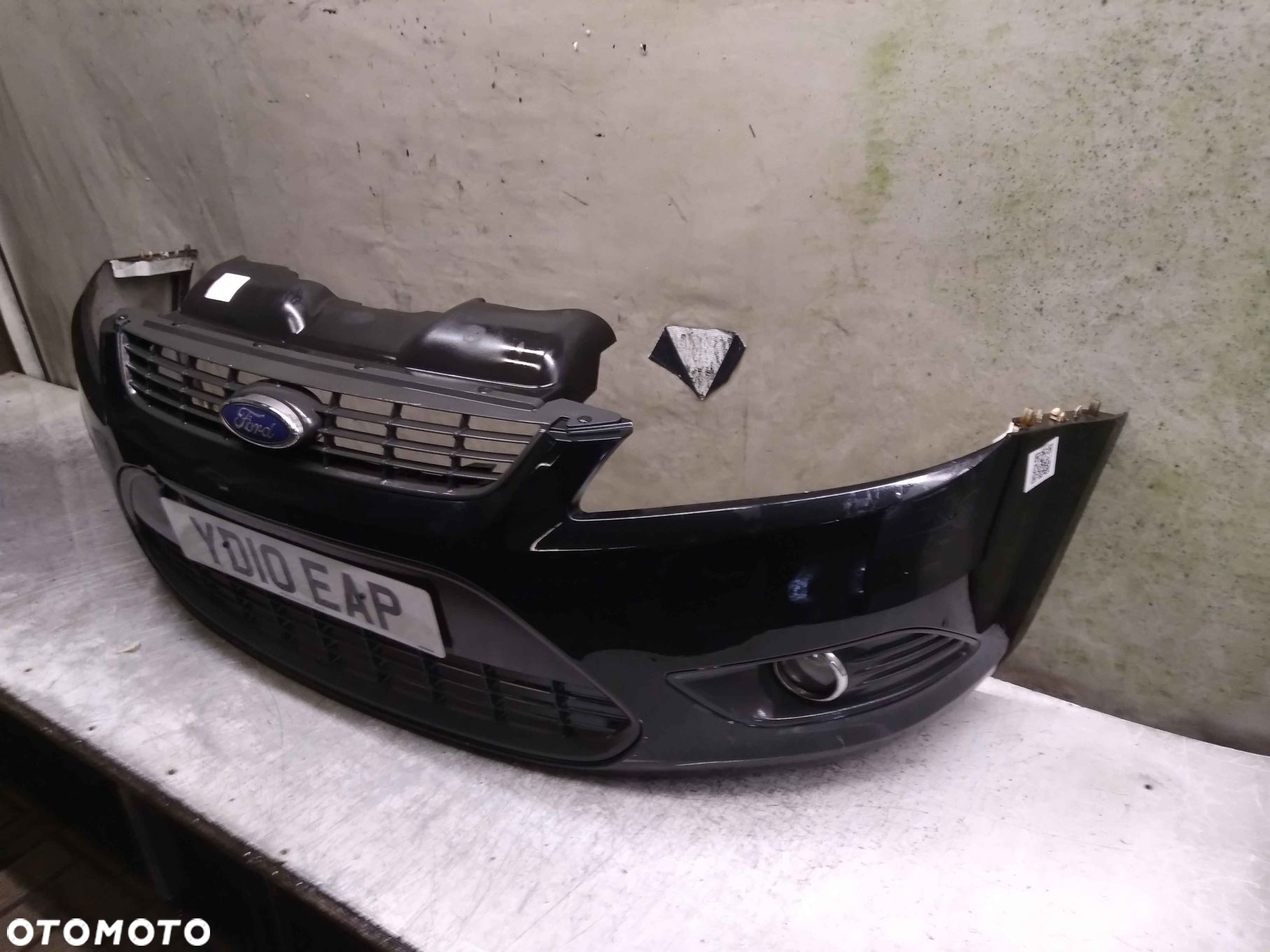 / ZDERZAK PRZÓD PRZEDNI DO FORD FOCUS MK2 II LIFT FL F3 CZARNY HALOGENY - 2