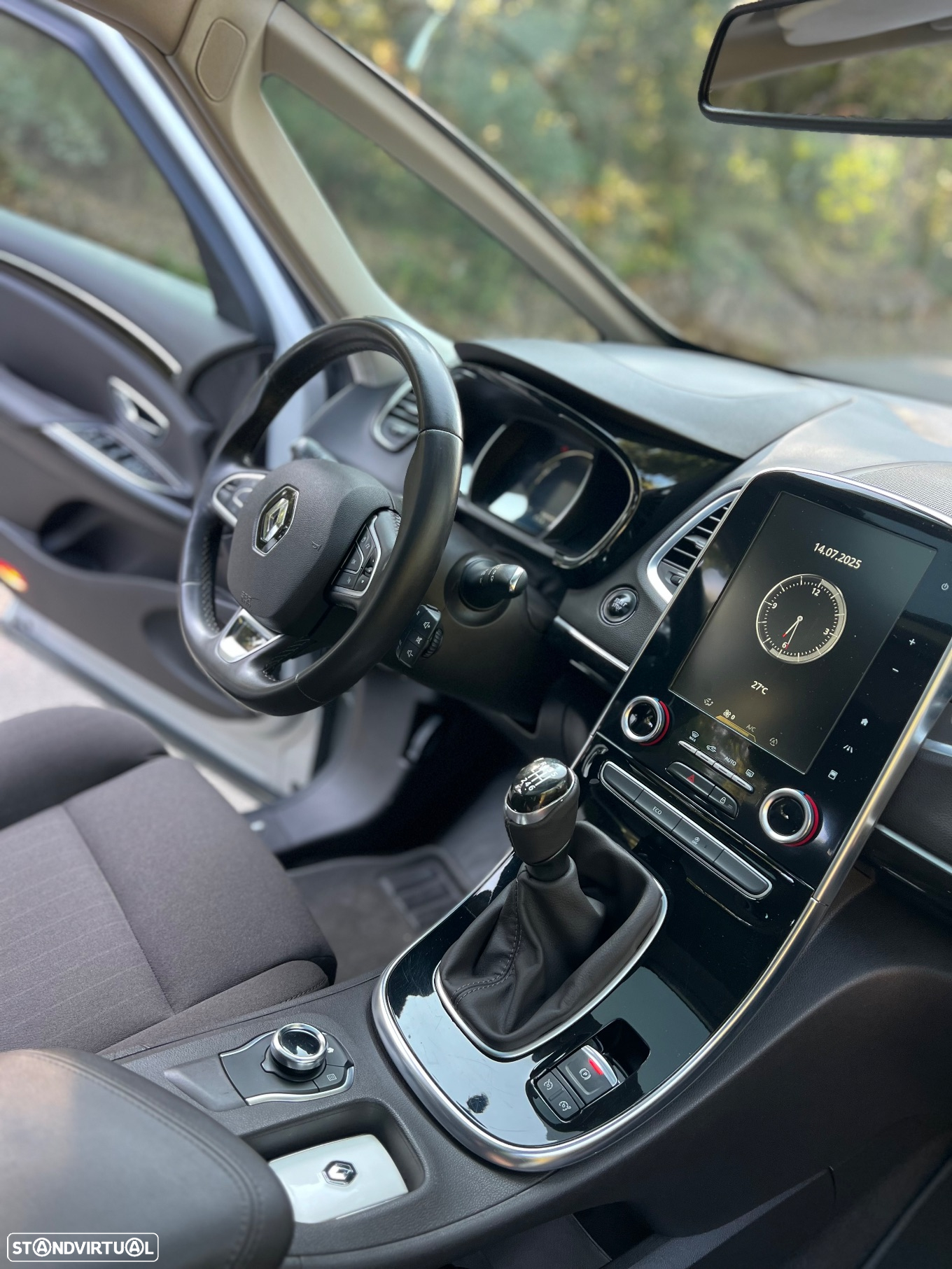 Renault Espace 1.6 dCi Zen - 9