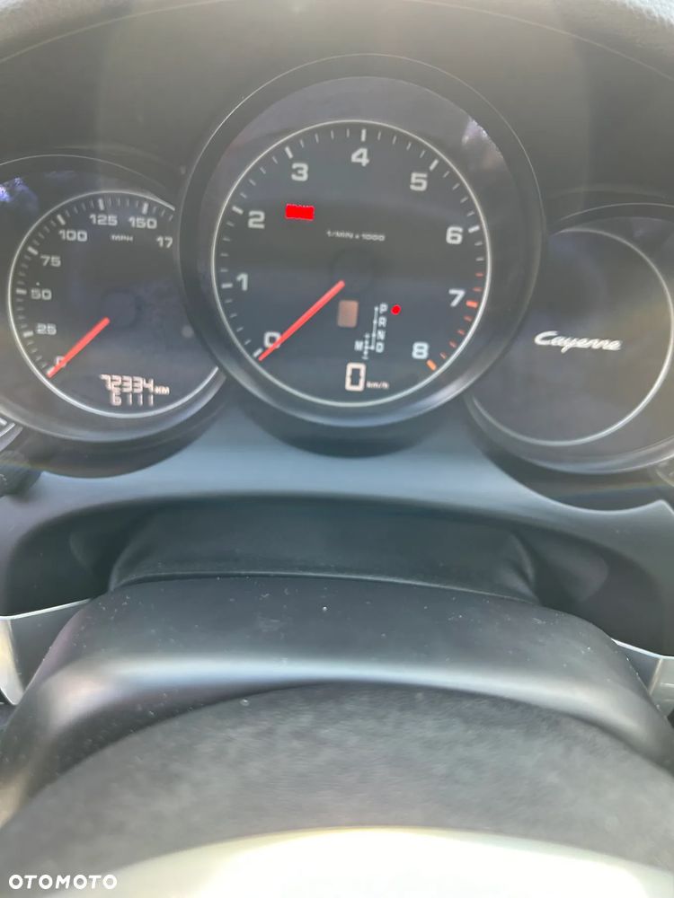 Porsche Cayenne Platinum Edition - 17