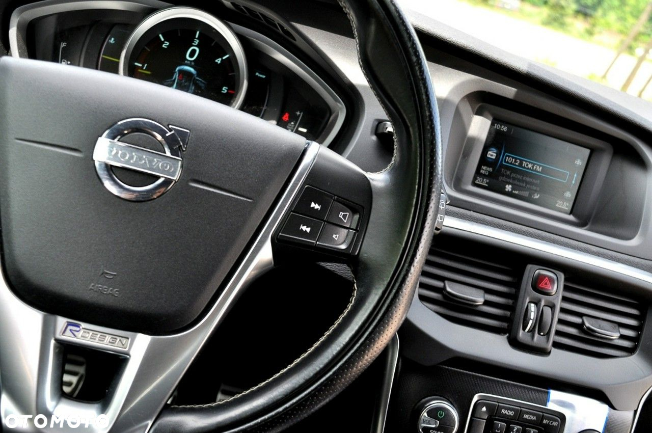 Volvo V40 D2 R-Design Momentum - 18