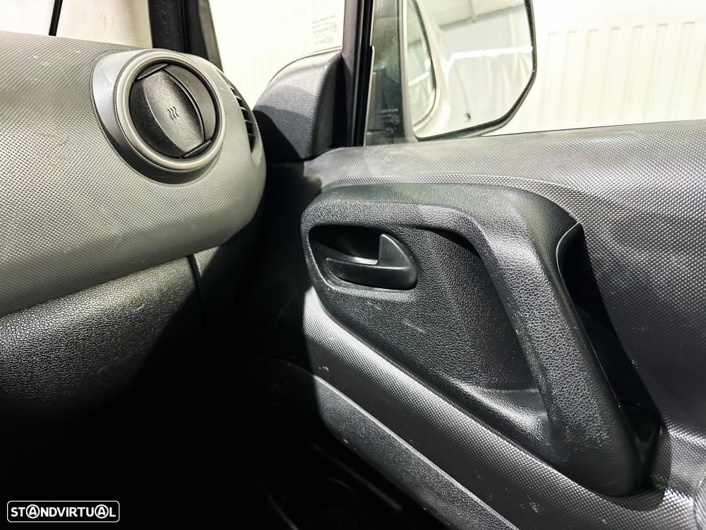 Peugeot Partner 1.6 BlueHDi 3L - 26