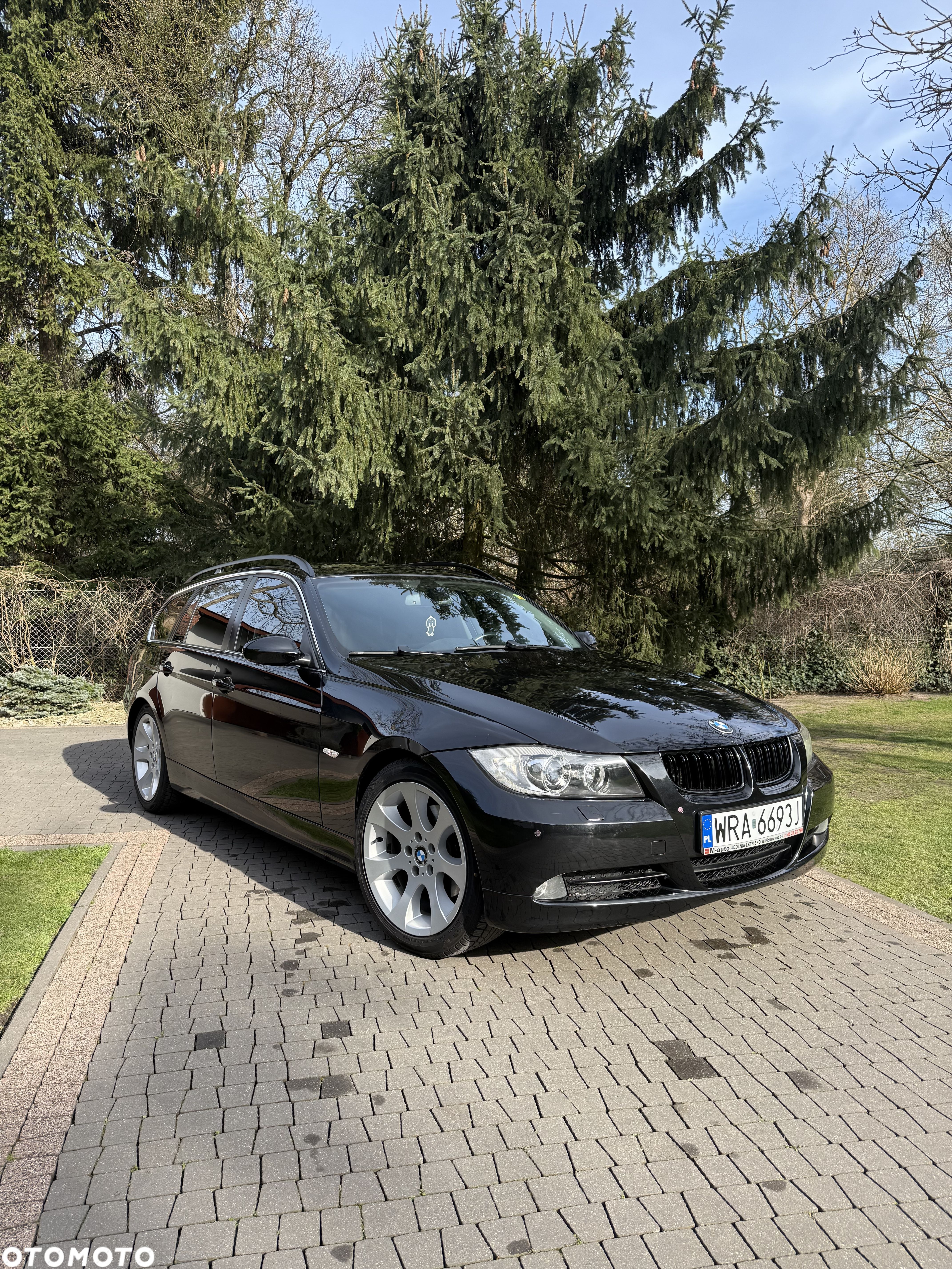 BMW Seria 3 - 1
