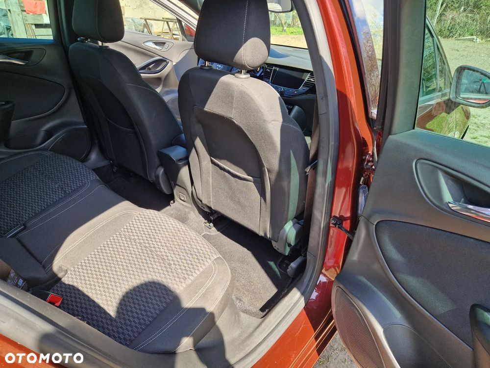 Opel Astra 1.4 Turbo Innovation - 13
