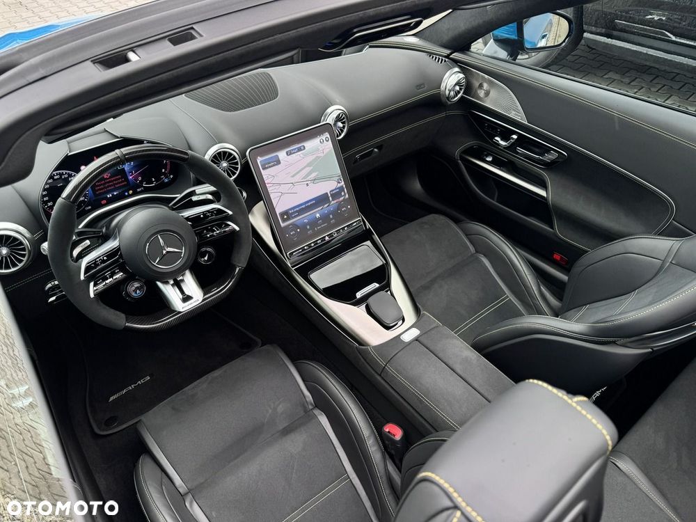 Mercedes-Benz SL 63 4Matic+ SPEEDSHIFT MCT 9G - 24