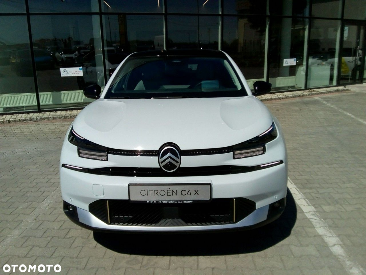 Citroën C4X - 4