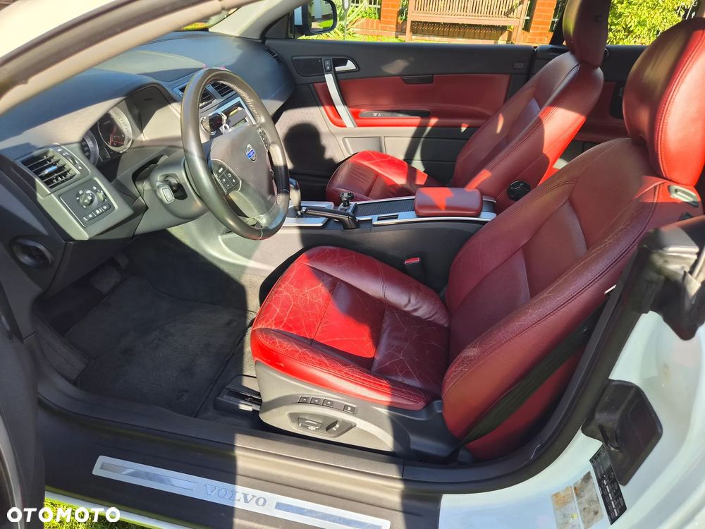 Volvo C70 - 12