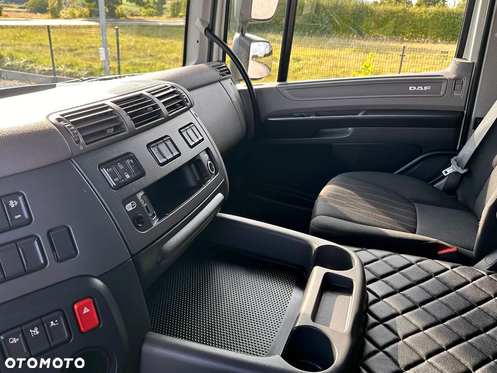 DAF / CF / 320 / E 6 / FIRANKA / 21 PALETY / DŁ.8,5 M / ŁAD. 8755 KG - 22