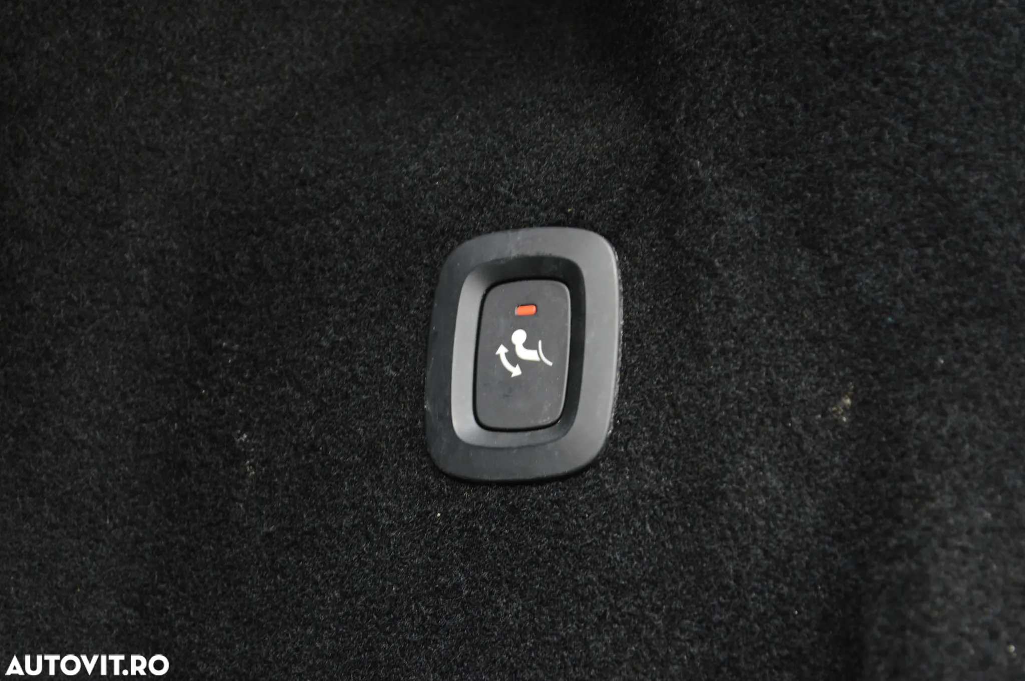 Volvo XC 60 B4 D AWD Geartronic RDesign - 39