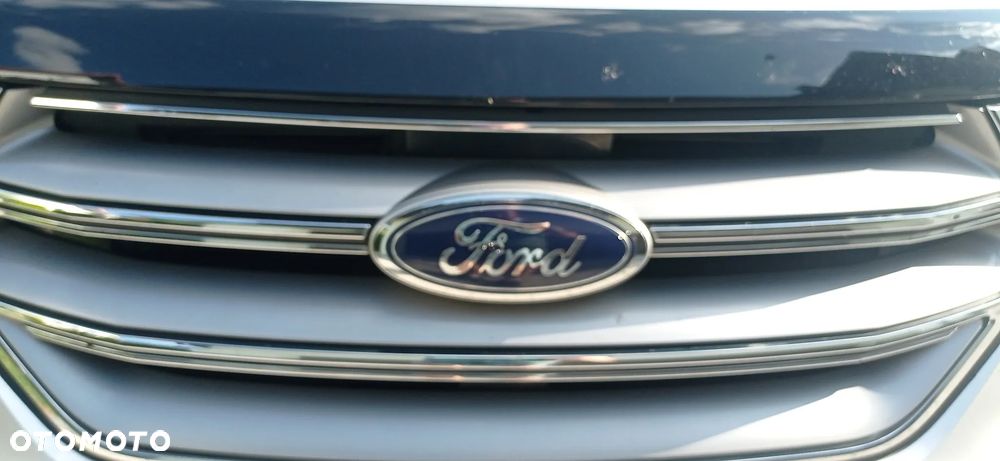 Ford Edge - 10
