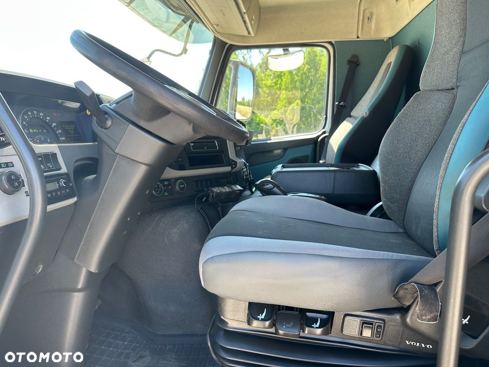 Volvo FM 400 6X2  320 TYS KM. KONTENER DRZWI BOCZNE - 19