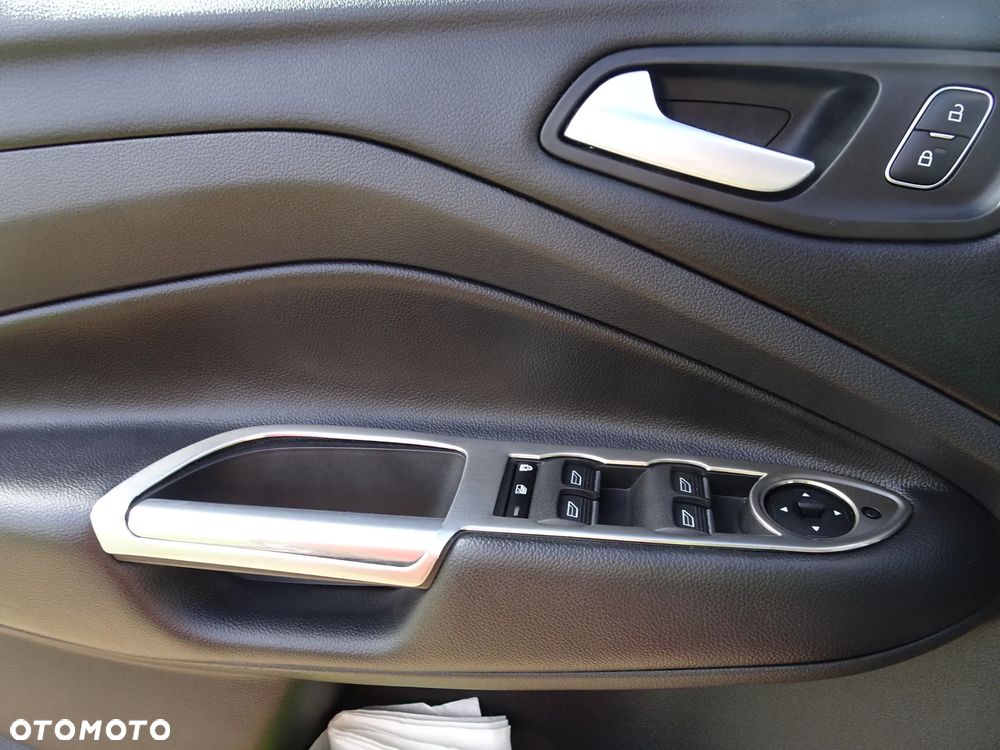 Ford Kuga 1.5 EcoBoost FWD Trend ASS - 11