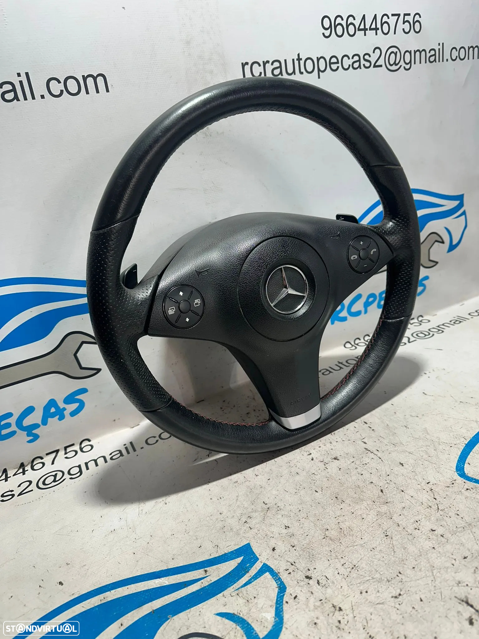 .Volante Airbag Pele Perfurada Comandos Multifunções Patilhas Bordado Vermelho AMG Mercedes-Benz Classe SLK R171 2003 - 2011 - 3