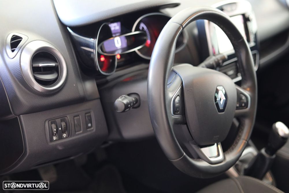 Renault Clio 0.9 TCe Limited - 27