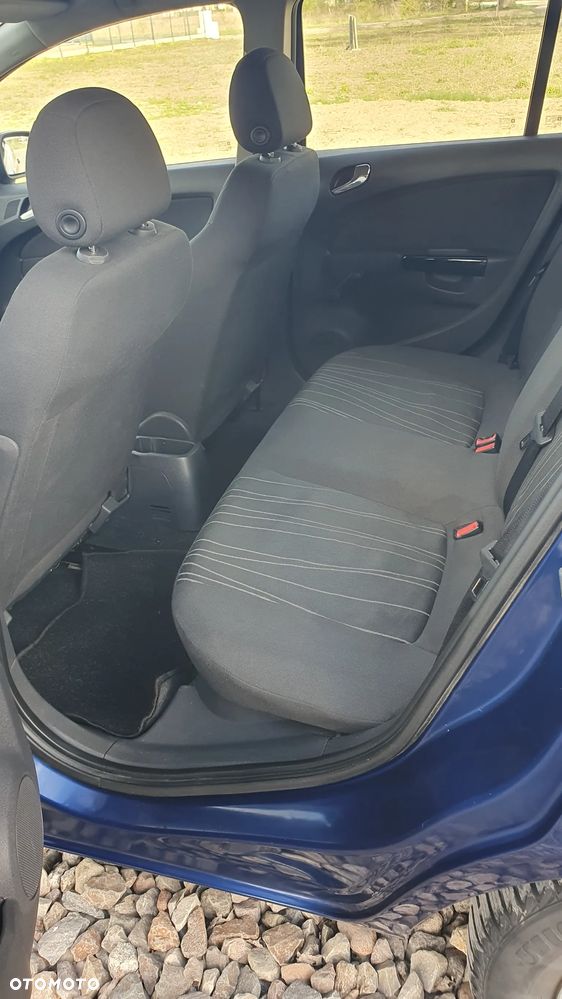 Opel Corsa 1.2 16V Enjoy - 12