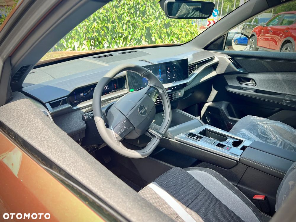 Opel Grandland 1.2 T GS Line S&S - 4
