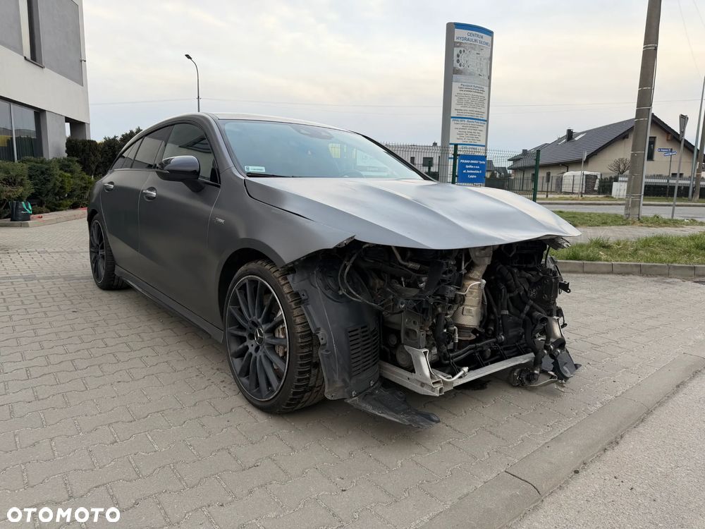 Mercedes-Benz CLA AMG 35 4-Matic 7G-DCT - 5