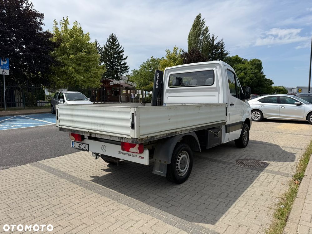 Mercedes-Benz Sprinter - 5