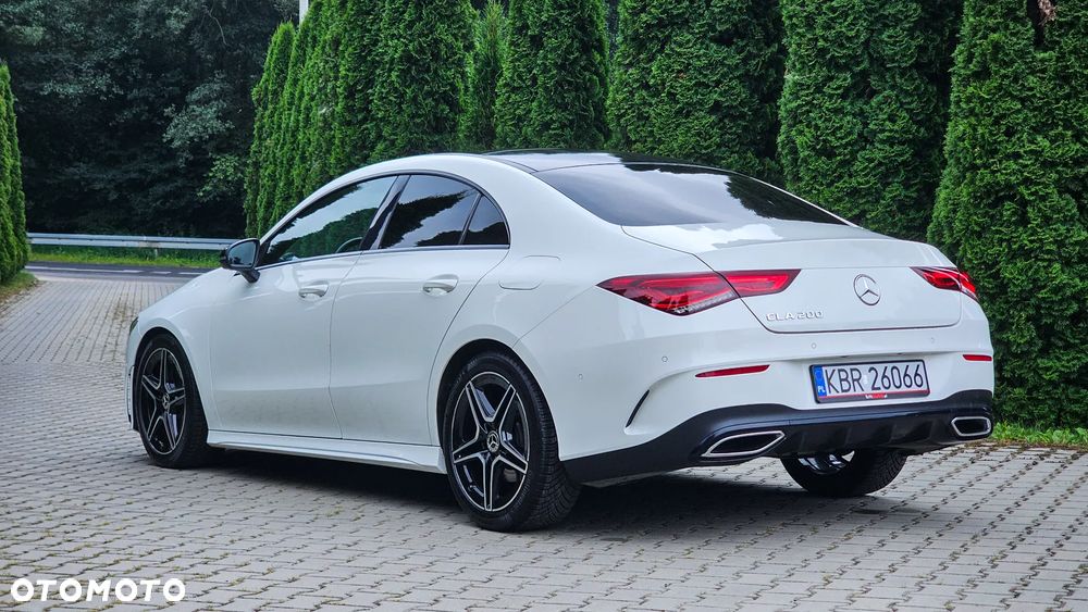 Mercedes-Benz CLA 200 AMG Line 7G-DCT - 3