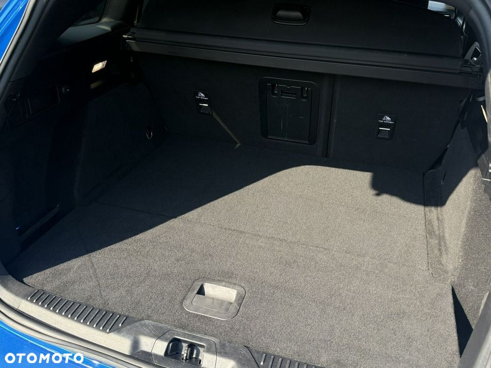 Ford Focus 1.5 EcoBlue STart-Stopp-System ST-LINE X - 35