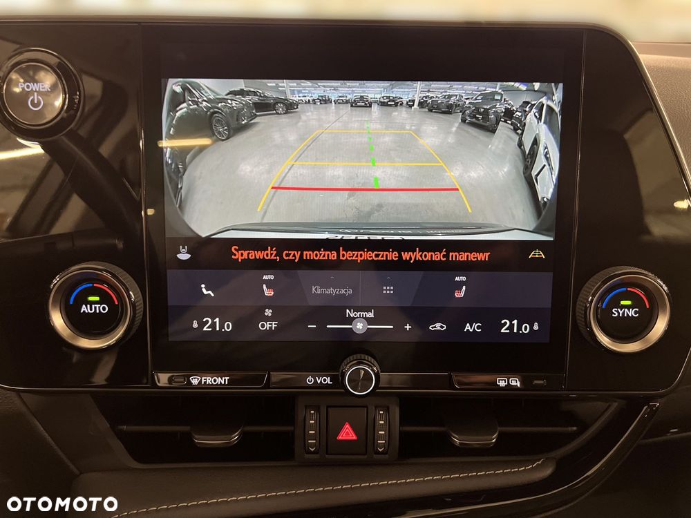 Lexus NX 350h Business AWD - 21