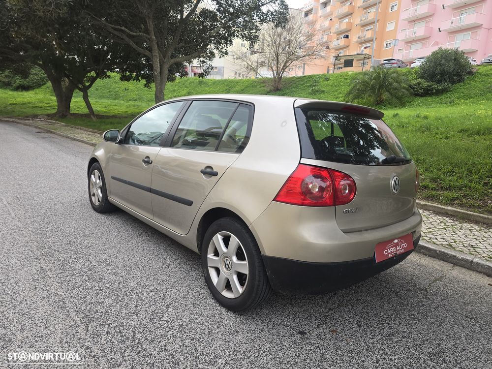 VW Golf 1.9 TDi BlueM. Confortline - 9