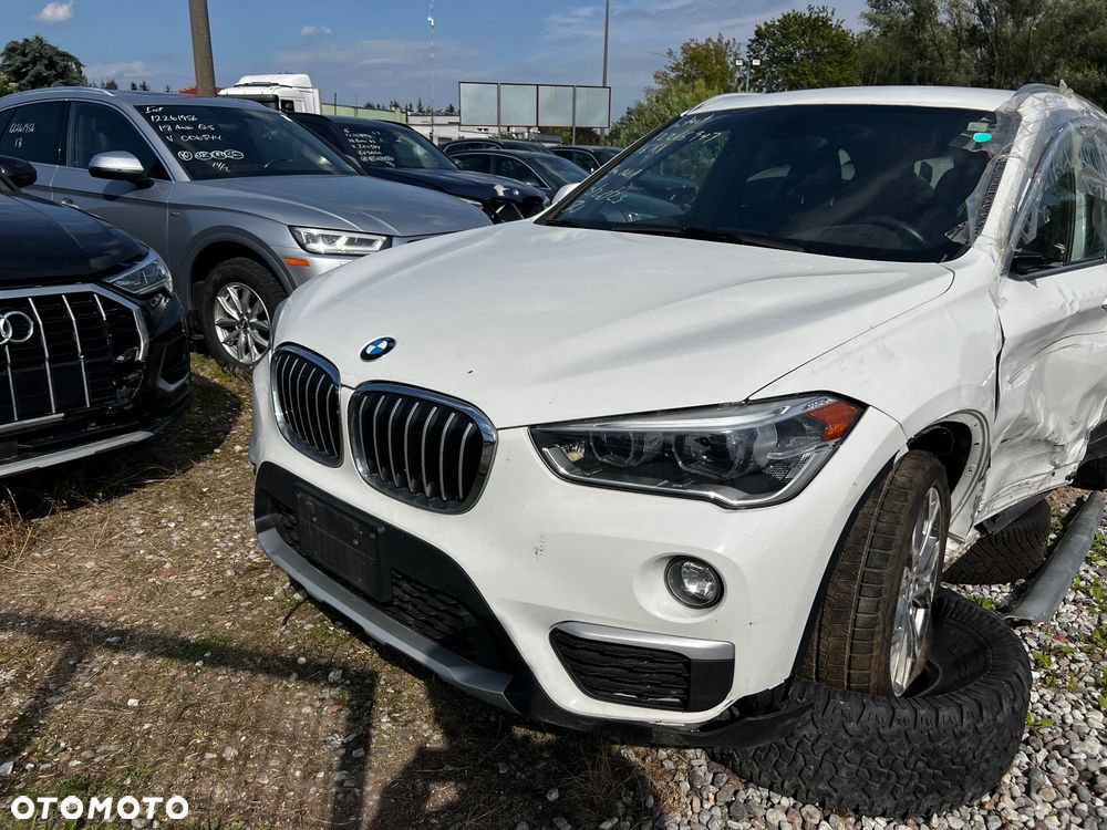 BMW X1 - 11