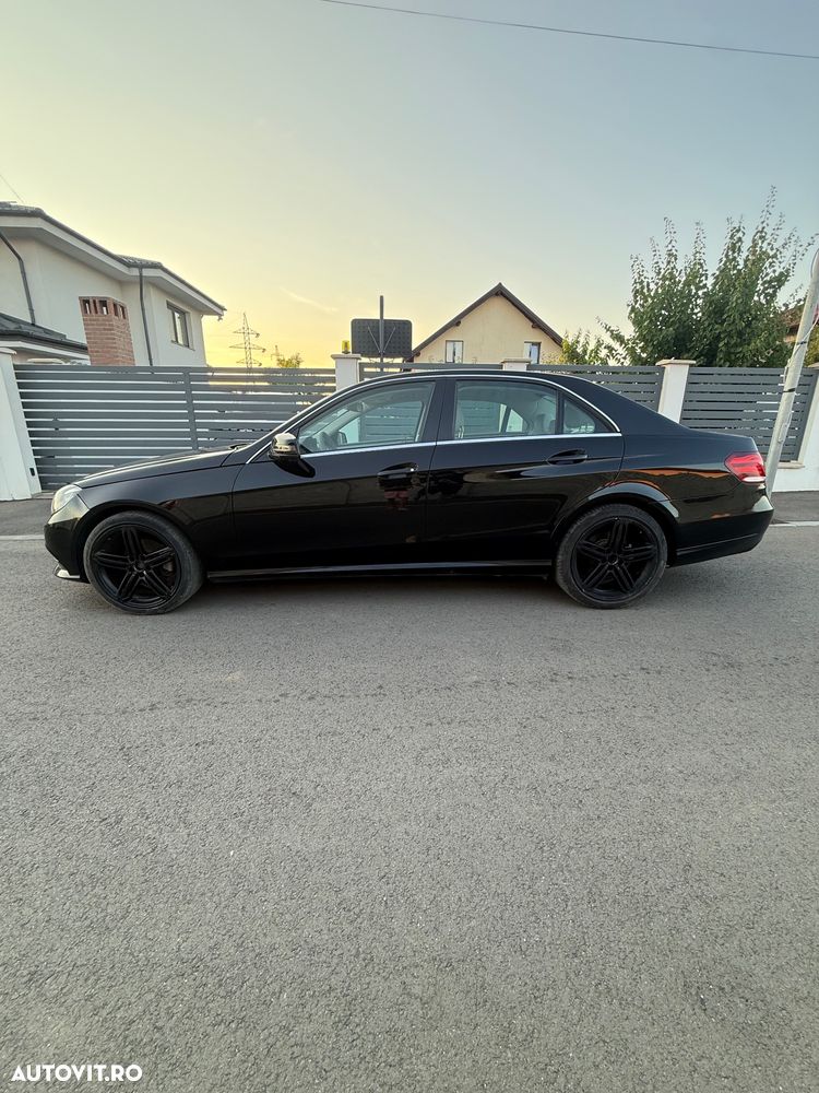 Mercedes-Benz E 200 BlueTEC 7G-TRONIC Elegance - 3