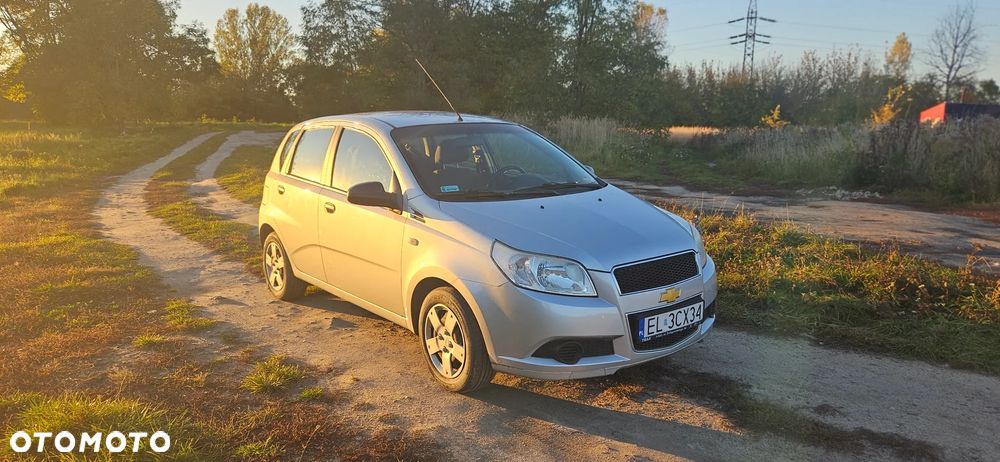 Chevrolet Aveo - 2