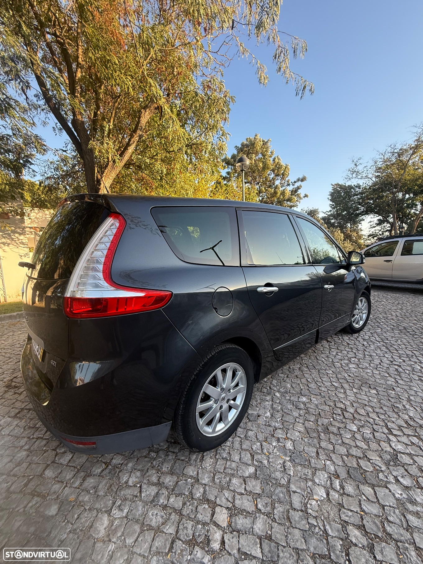 Renault Mégane Scénic - 3