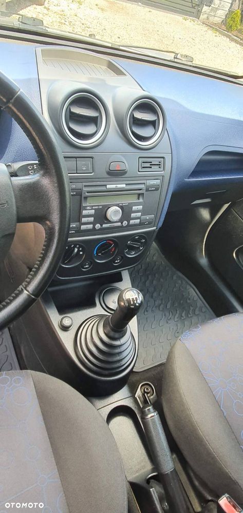 Ford Fiesta 1.25 - 16