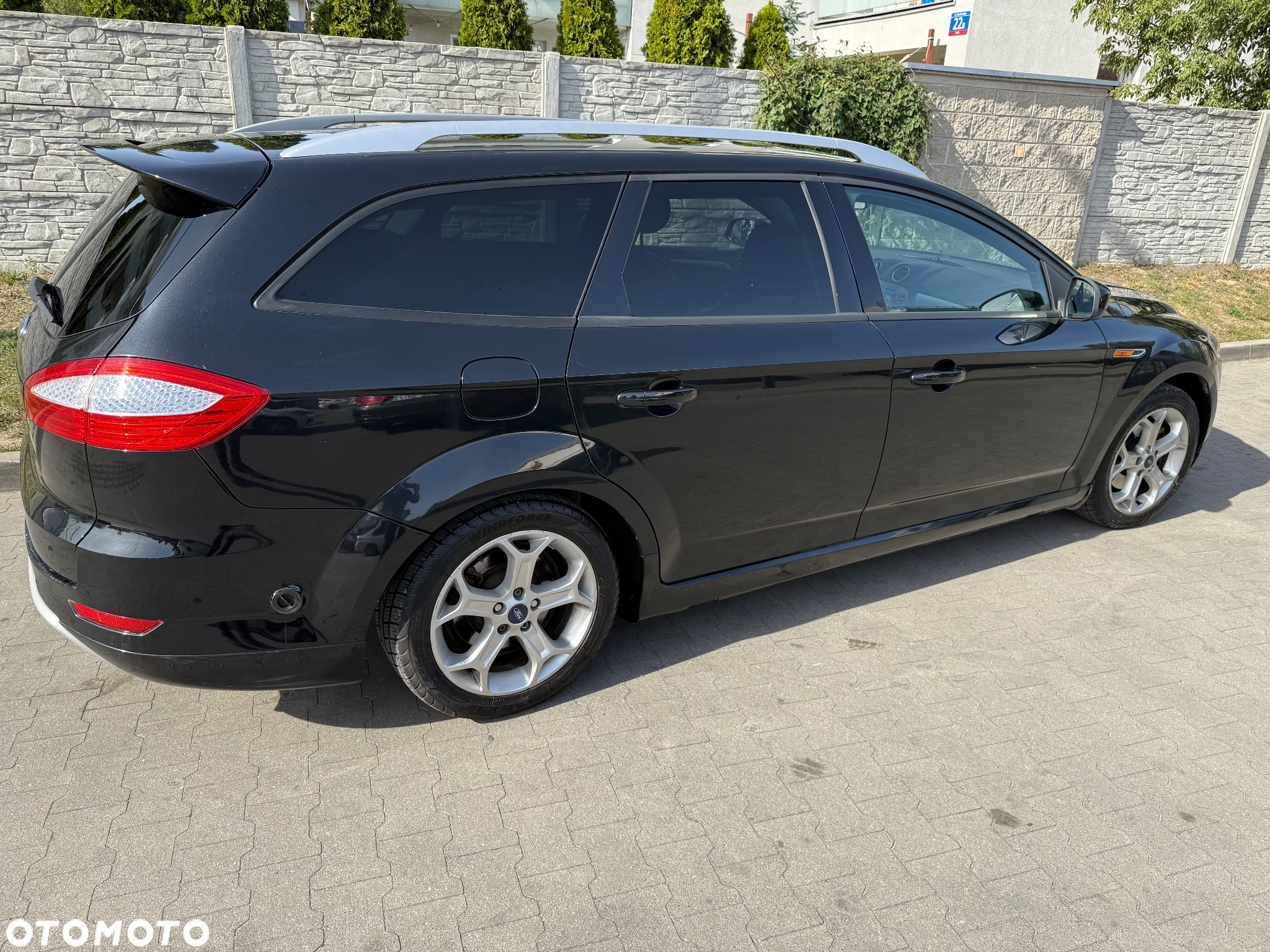Ford Mondeo 2.0 Gold X - 2