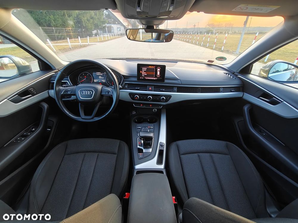 Audi A4 Avant 2.0 TDI S tronic - 4