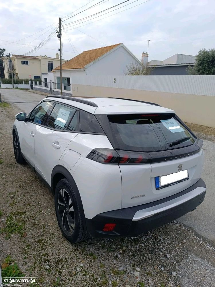 Peugeot 2008 1.5 BlueHDi Allure Pack EAT8 - 2