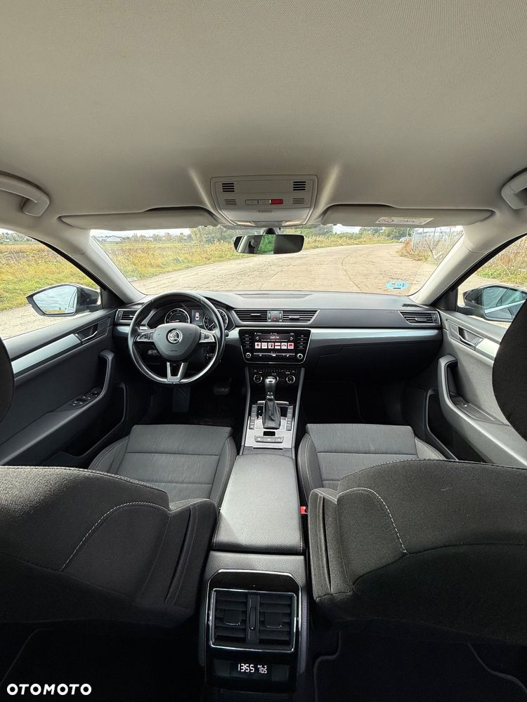 Skoda Superb 2.0 TDI Ambition DSG - 15