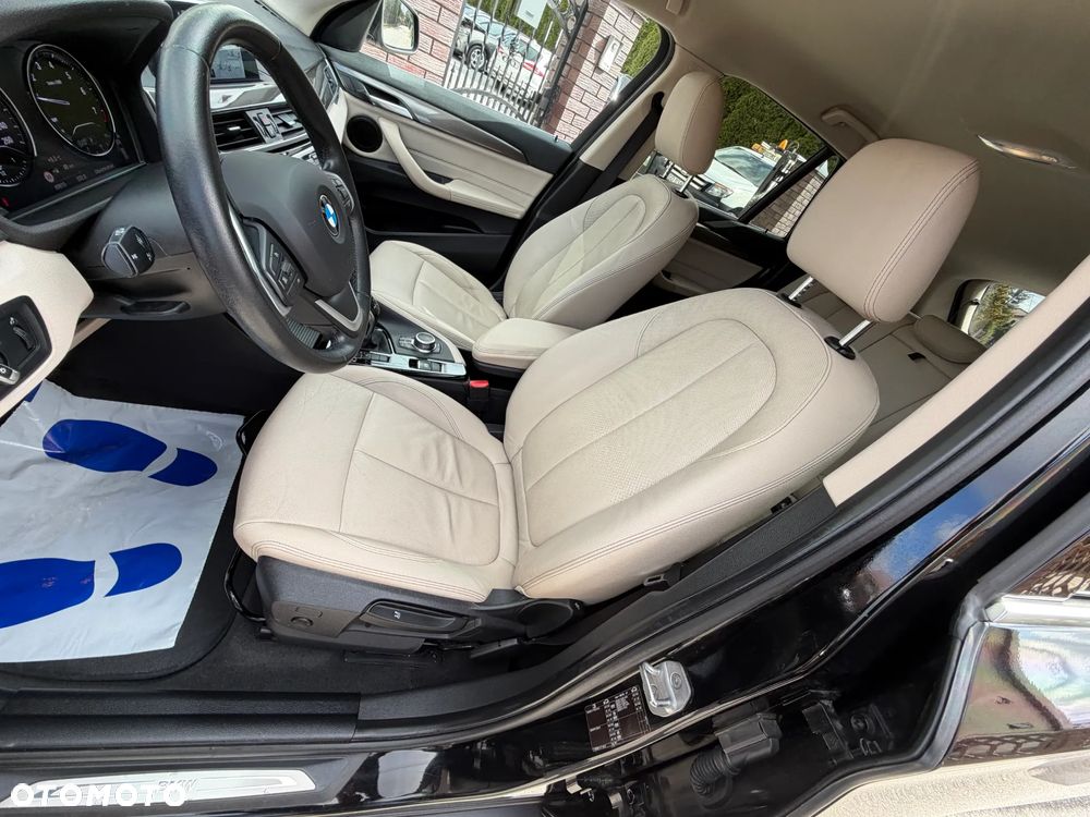 BMW X1 sDrive18i GPF xLine - 11