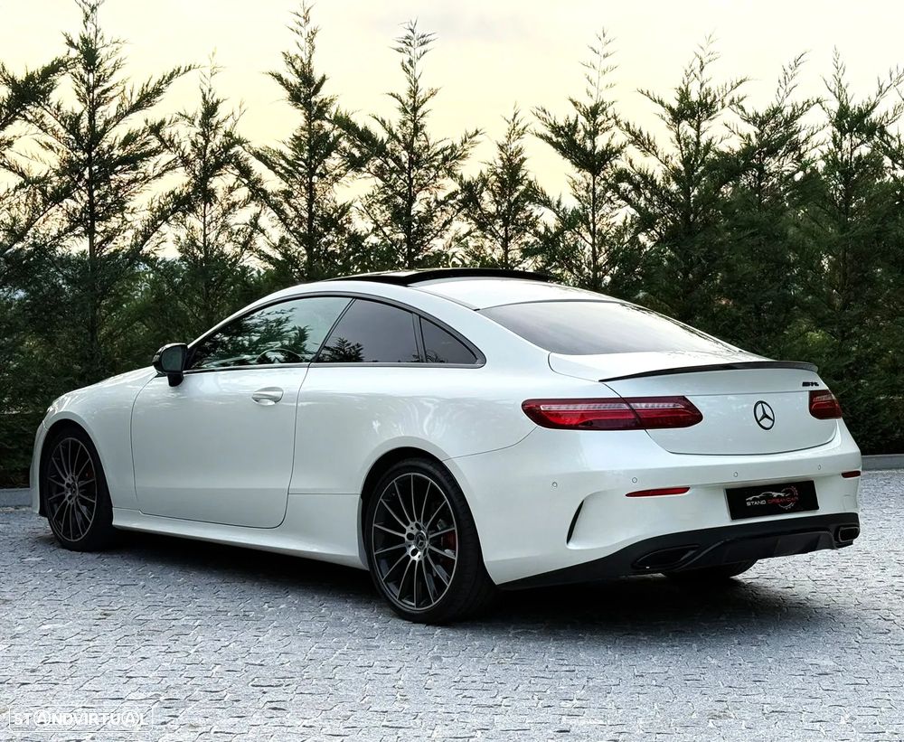 Mercedes-Benz E 220 d Coupe 9G-TRONIC AMG Line - 9