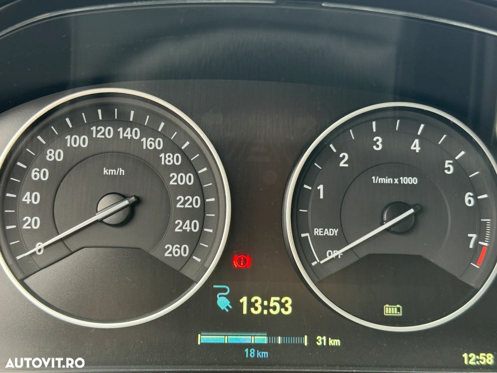 BMW Seria 3 330e AT PHEV - 19