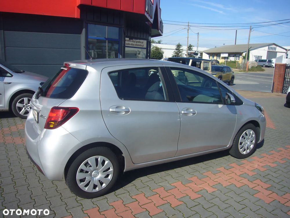 Toyota Yaris 1.33 Active - 6