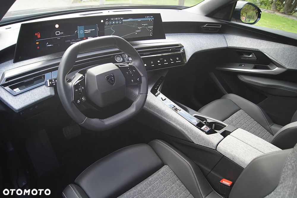 Peugeot 5008 Hybrid 136 e-DSC Allure Pack - 27