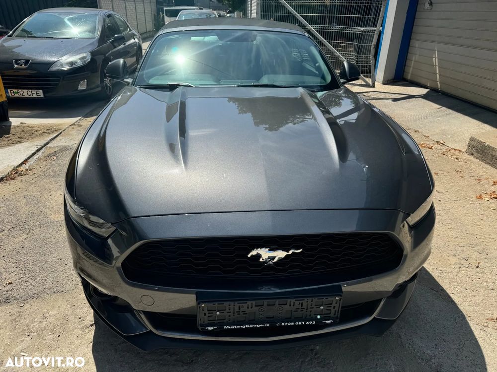 Ford Mustang 2.3 EcoBoost Aut. - 3