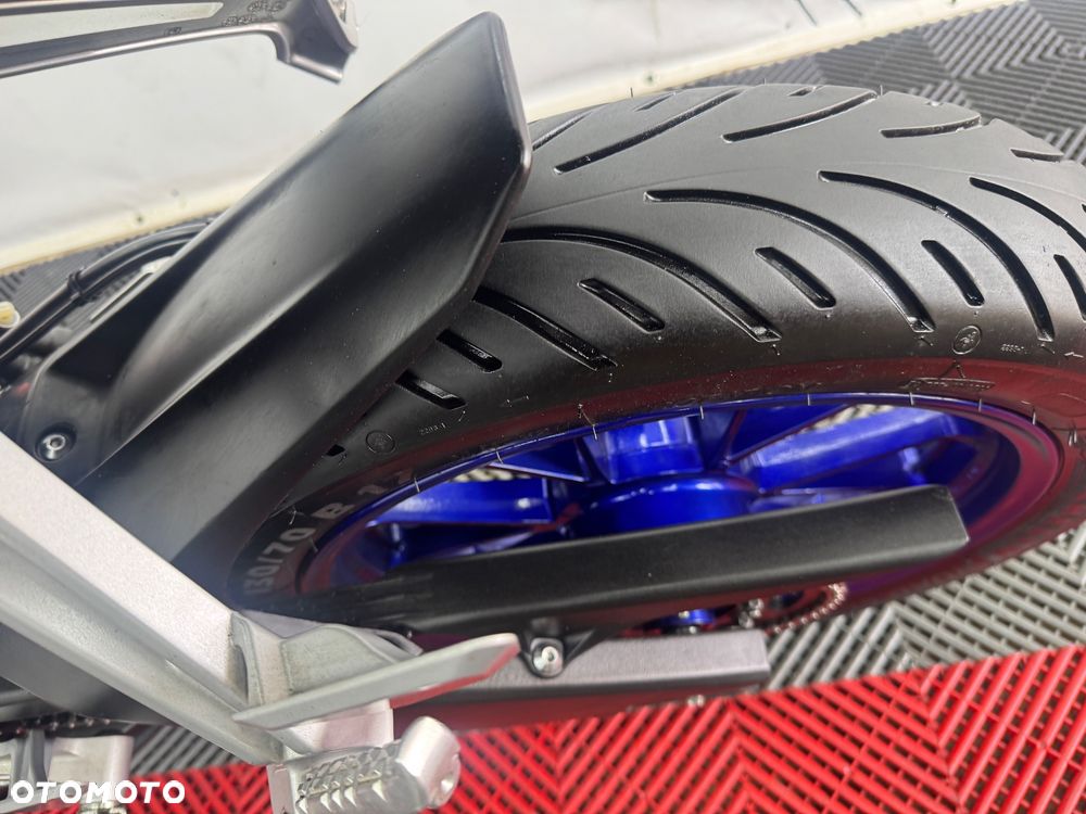 Yamaha MT - 19
