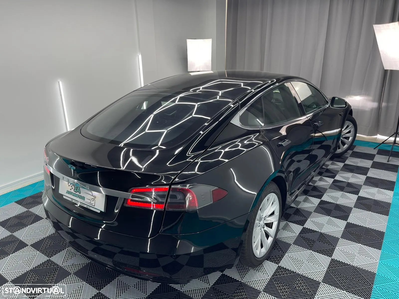 Tesla Model S 75 - 7