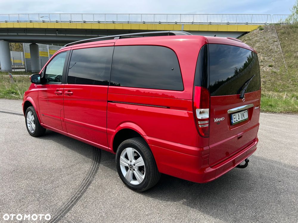Mercedes-Benz Viano - 11