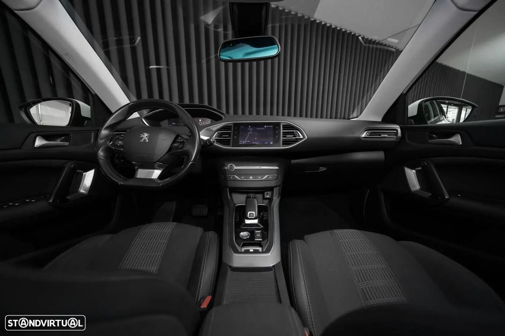 Peugeot 308 SW 1.5 BlueHDi Allure Pack EAT8 - 12