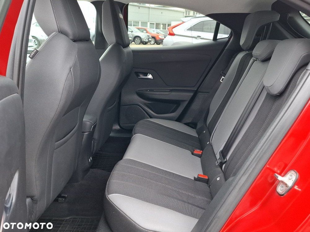 Opel Mokka 1.2 T Elegance S&S - 12